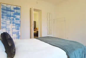 38m2 Apt near Eiffel Tower 1mn to metro N15-6 - Image 2