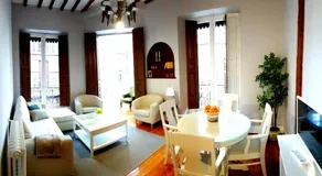 Casa Condal de Reyna - Image 4