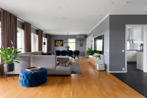 Villa Örnberget - Lakeview Luxury with Private Indoor Pool - Image 2