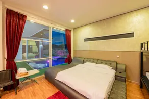 DayDream Pool Villa - Image 2