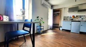 La chambre 2, Climatisée AC, Calme, Cuisine privée - Image 3