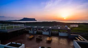 Thira Hotel - Image 5