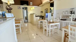 DONNA LUCREZIA b&b Boutique Hotel Style - RELAX & BUSINESS STAY - Image 2