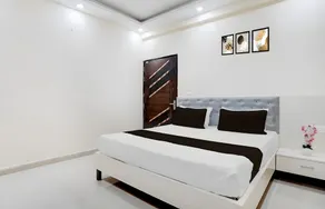 Hindon Motel Residency - Image 2