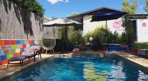 Alice's Secret Travellers Inn - Image 3