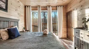 Grand Mountain Cabin Near Great Smoky Mountains National Park - Image 2
