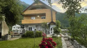 Riverside Guesthouse & Sauna - Image 4
