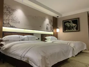 Xining Yunhui Hotel - Image 2