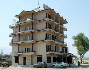Hotel Sea Rock - Image 1