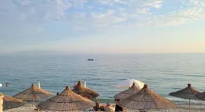 Sunset Boulevard Beach Hotel - Image 5