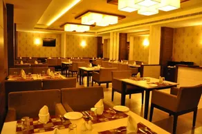 Green Hopper Hotels & Resorts - Image 5