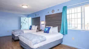 Aqua Breeze Inn - Image 2