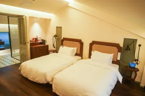 Yilu Homes and Villas by Mandavilla Yi Lu Bowen Hotel - Image 2