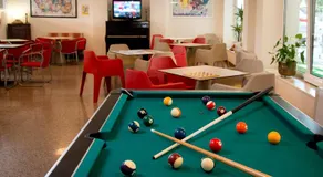 Hotel Trafalgar - Image 1