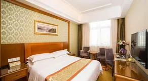 Vienna Hotel Shandong Yantao Golden Beach Taishan Road - Image 2