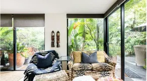 Bayside Boutique Retreat- Black Rock, Melbourne. - Image 2