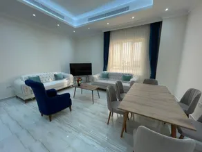 Nicely furnished 3 Bedroom Villa Apartment - Image 4