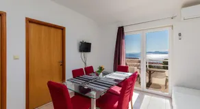 Appartement d'une chambre avec la terrasse et la vue sur le mer Igrane, Makarska (A-22690-a) - Image 4