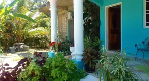 The Gibson's Palace - Image 3