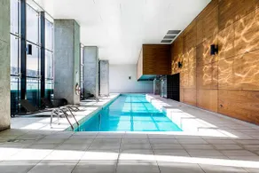 A Stylish & Comfy 2BR Apt Near Southern Cross - Image 3