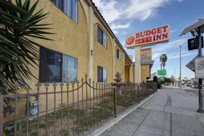 Budget Inn - Image 3