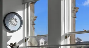 Henry's Apartment - Image 2