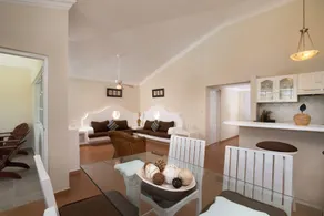 Lifestyle Crown Residence Suites - Image 4
