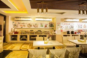Baoguan Hotel - Image 2
