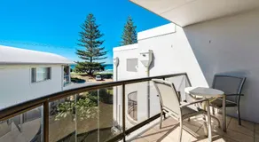 OZEANWELLEN - Lennox Head, NSW - Image 3