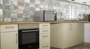 Urban Oasis Apartments at Hidas - Image 3