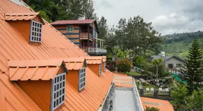 The Door to Nirvana Backpackers Hostel Kotagiri - Image 4