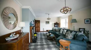 Moloney House - Image 2