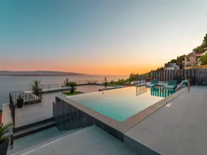 Spectacular Bol Island Sea View Villa with Pool - Image 3
