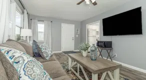 New renovated single family home built in 1999 - Image 2