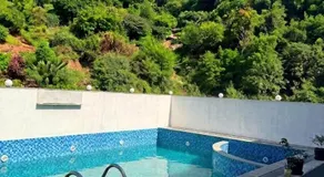 Karma Palace Hotel - Image 4