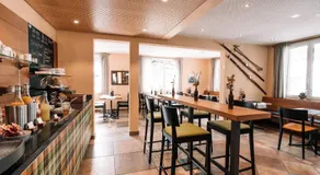 Hotel Les Amis - Image 5