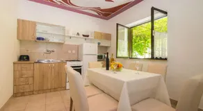 Apartments Jelka - Image 4