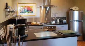 Riverview Rise Retreats - Image 3