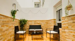 San Pagés 3BR Apartment - Image 3