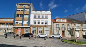 Estudios en Plaza Cabo da Vila centro Muxia - Image 3