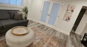 Cozy Downtown Atlanta Condo - Image 2