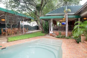 Livingstone Lodge - Image 1