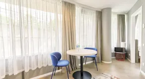 Asian Magnolia Boutique Apartments - Image 3