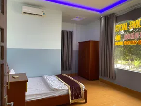 Van Long Lak Lake Apartment - Image 2