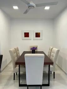Lovely 2-Bedroom Luxury Apartment with Pool - Image 3