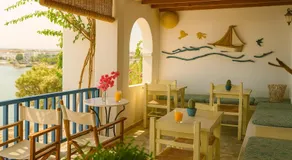 Beachfront Bocamviglies Rooms - Naoussa Bespoke View - Image 2