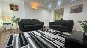 A cozy and spacious apartment - Image 3