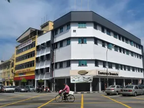 D Eastern Hotel - Image 5