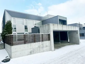 RY'S Hotel 札幌宮の森 - Image 2