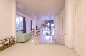 Urbanview Hotel Star Residence Puncak - Image 2